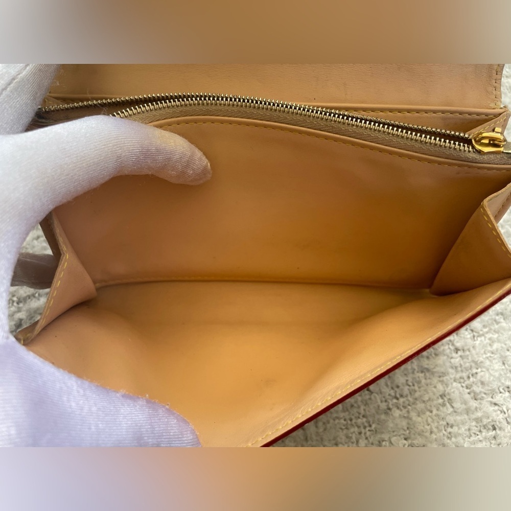 LOUIS VUITTON Takashi Murakami Wallet, Box, Dust Bag, Gift Bag. & FREE Chain EUC - Picture 10 of 17